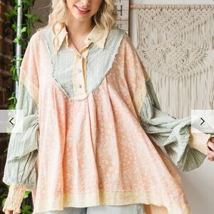 Oli & Hali The Fatima Kat Collared Top